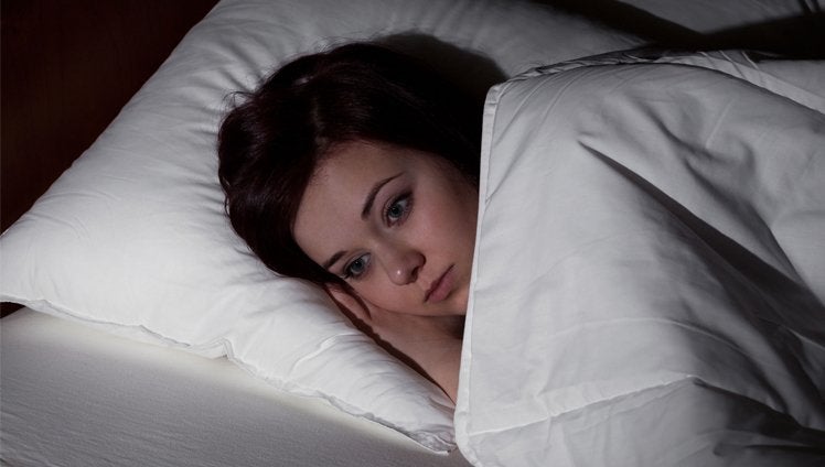 Não-dormir-o-suficiente-pode-te-fazer-engordar-1kg-por-semana