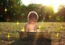 10 nomes de bebê poderosos que carregam “luz” no significado